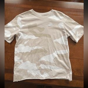 Nike camo shirt